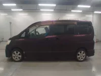 Nissan SERENA лот № 10263 оценка 3  с аукциона в Японии 3