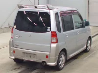 Mitsubishi TOPPO лот № 5004 оценка 3.5  с аукциона в Японии 1