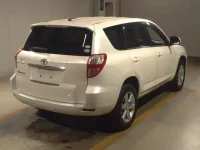 Toyota VANGUARD лот № 2162 оценка 4  с аукциона в Японии 1