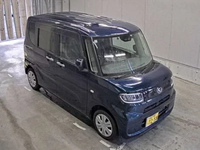 Daihatsu TANTO  с аукциона в Японии