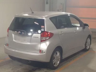 Subaru TREZIA