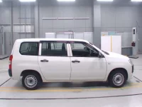 Toyota PROBOX лот № 30026 оценка 3.5  с аукциона в Японии 2