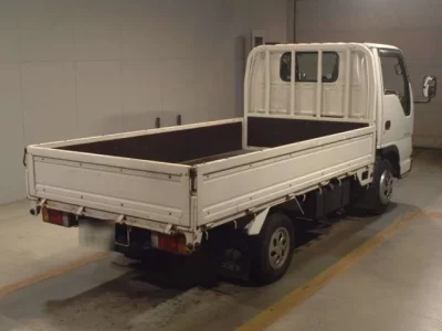 Isuzu ELF  с аукциона в Японии