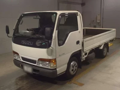 Isuzu ELF  с аукциона в Японии