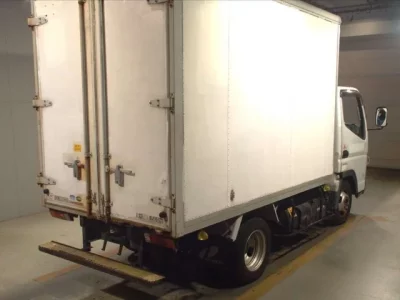 Mitsubishi CANTER  с аукциона в Японии