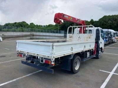 Toyota DYNA  с аукциона в Японии