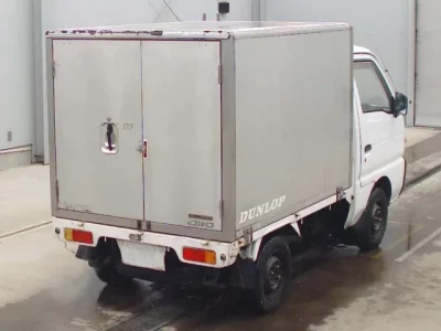 Suzuki CARRY TRUCK  с аукциона в Японии