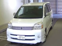 Toyota VOXY лот № 3015 оценка R  с аукциона в Японии 4