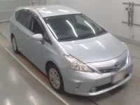 Toyota PRIUS ALPHA лот № 30016 оценка 3.5  с аукциона в Японии 4