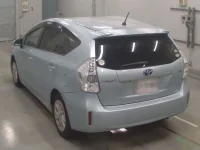 Toyota PRIUS ALPHA лот № 30016 оценка 3.5  с аукциона в Японии 5