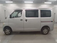 Toyota LITE ACE VAN лот № 10304 оценка RA  с аукциона в Японии 3
