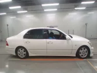 Toyota CELSIOR лот № 30023 оценка 3.5  с аукциона в Японии 2