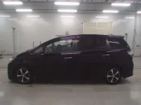 Toyota WISH лот № 30022 оценка 4  с аукциона в Японии 3