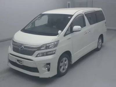 Toyota VELLFIRE  с аукциона в Японии