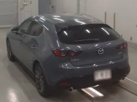 Mazda MAZDA3 лот № 30030 оценка 4.5  с аукциона в Японии 5