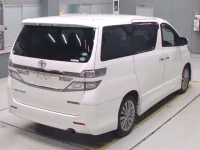 Toyota VELLFIRE лот № 30056 оценка 4  с аукциона в Японии 1