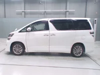 Toyota VELLFIRE лот № 30056 оценка 4  с аукциона в Японии 3