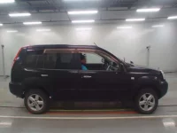 Nissan X-TRAIL лот № 10327 оценка 3.5  с аукциона в Японии 2