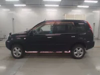Nissan X-TRAIL лот № 10327 оценка 3.5  с аукциона в Японии 3