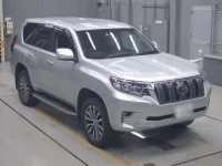 Toyota LAND CRUISER PRADO лот № 30060 оценка 3.5  с аукциона в Японии 4