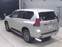 Toyota LAND CRUISER PRADO лот № 30060 оценка 3.5  с аукциона в Японии 5