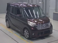 Nissan DAYZ ROOX лот № 30058 оценка 3.5  с аукциона в Японии 4