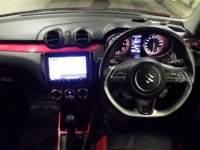 Suzuki SWIFT  с аукциона в Японии