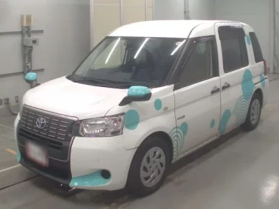 Toyota JPN TAXI  с аукциона в Японии