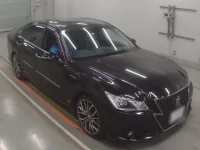 Toyota CROWN лот № 30044 оценка RA  с аукциона в Японии 4