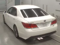 Toyota CROWN лот № 30048 оценка 4  с аукциона в Японии 5