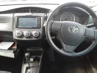 Toyota COROLLA AXIO лот № 30072 оценка 4  с аукциона в Японии 8