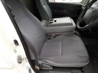 Toyota HIACE VAN лот № 30071 оценка 3.5  с аукциона в Японии 7