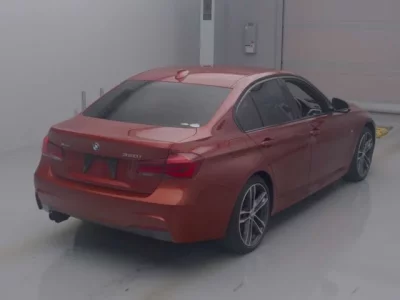 BMW 3-Series  с аукциона в Японии
