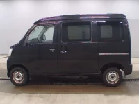 Toyota PIXIS VAN лот № 5111 оценка R  с аукциона в Японии 3