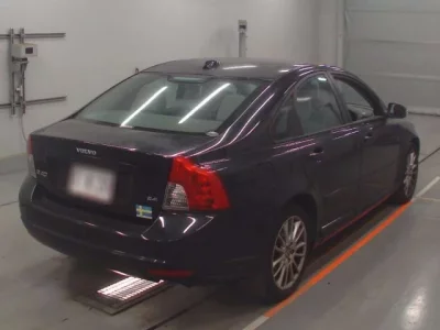 Volvo S40