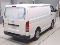 Toyota HIACE VAN лот № 30073 оценка 3.5  с аукциона в Японии 1