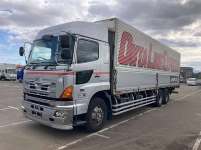 Hino PROFIA  с аукциона в Японии