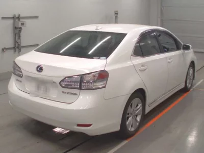 Lexus HS