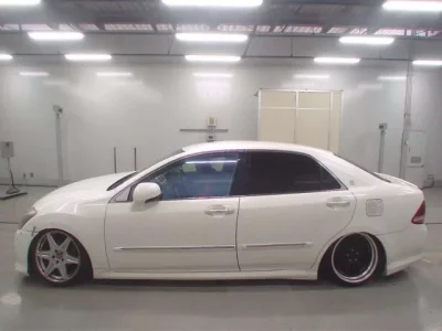 Toyota CROWN  с аукциона в Японии