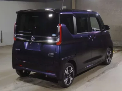 Nissan ROOX  с аукциона в Японии