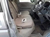 Nissan CLIPPER RIO лот № 30084 оценка 3.5  с аукциона в Японии 7