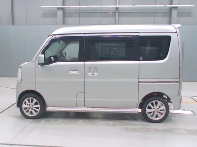 Nissan CLIPPER RIO  с аукциона в Японии