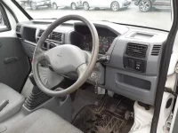 Mitsubishi MINICAB TRUCK лот № 5136 оценка 2  с аукциона в Японии 6