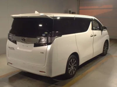 Toyota VELLFIRE  с аукциона в Японии
