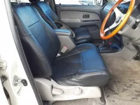 Toyota HILUX SURF лот № 30085 оценка 3.5  с аукциона в Японии 7