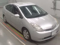 Toyota PRIUS лот № 30066 оценка 3.5  с аукциона в Японии 4