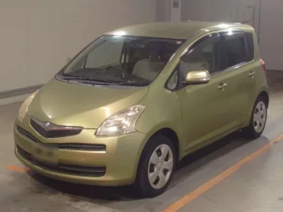Toyota RACTIS  с аукциона в Японии