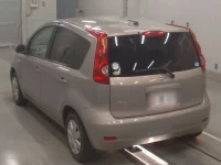 Nissan NOTE лот № 10383 оценка 4  с аукциона в Японии 5