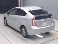 Toyota PRIUS лот № 30090 оценка 3.5  с аукциона в Японии 5