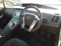 Toyota PRIUS лот № 30090 оценка 3.5  с аукциона в Японии 6